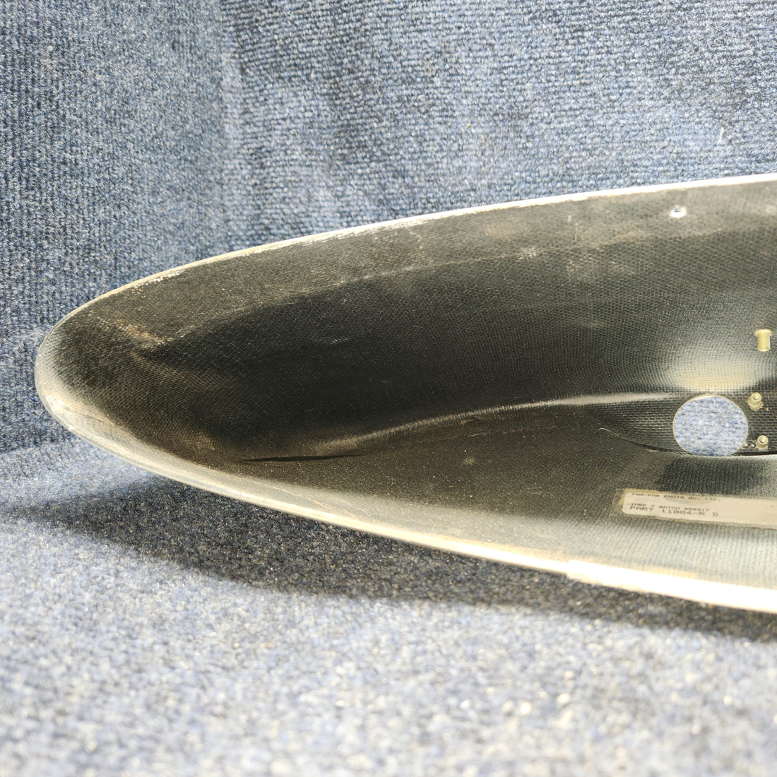 Used aircraft parts for sale, 0523565-200 CESSNA 172K WING TIP ASSEMBLY RH - HAS HOLE FOR STROBE.