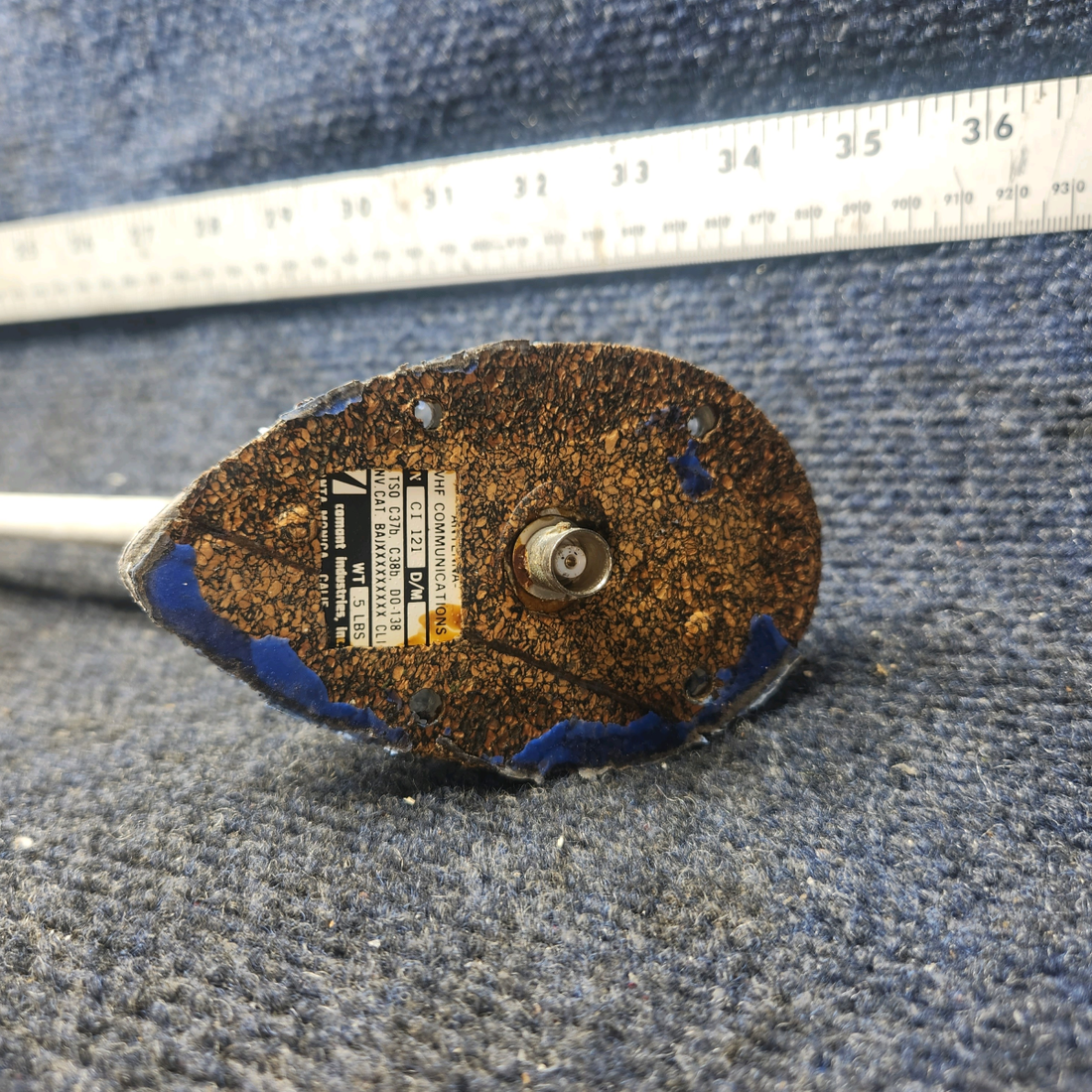 Used aircraft parts for sale, CI-121 Comant CI-121 Cessna 172F VHF Communication Antenna - Chipped Paint