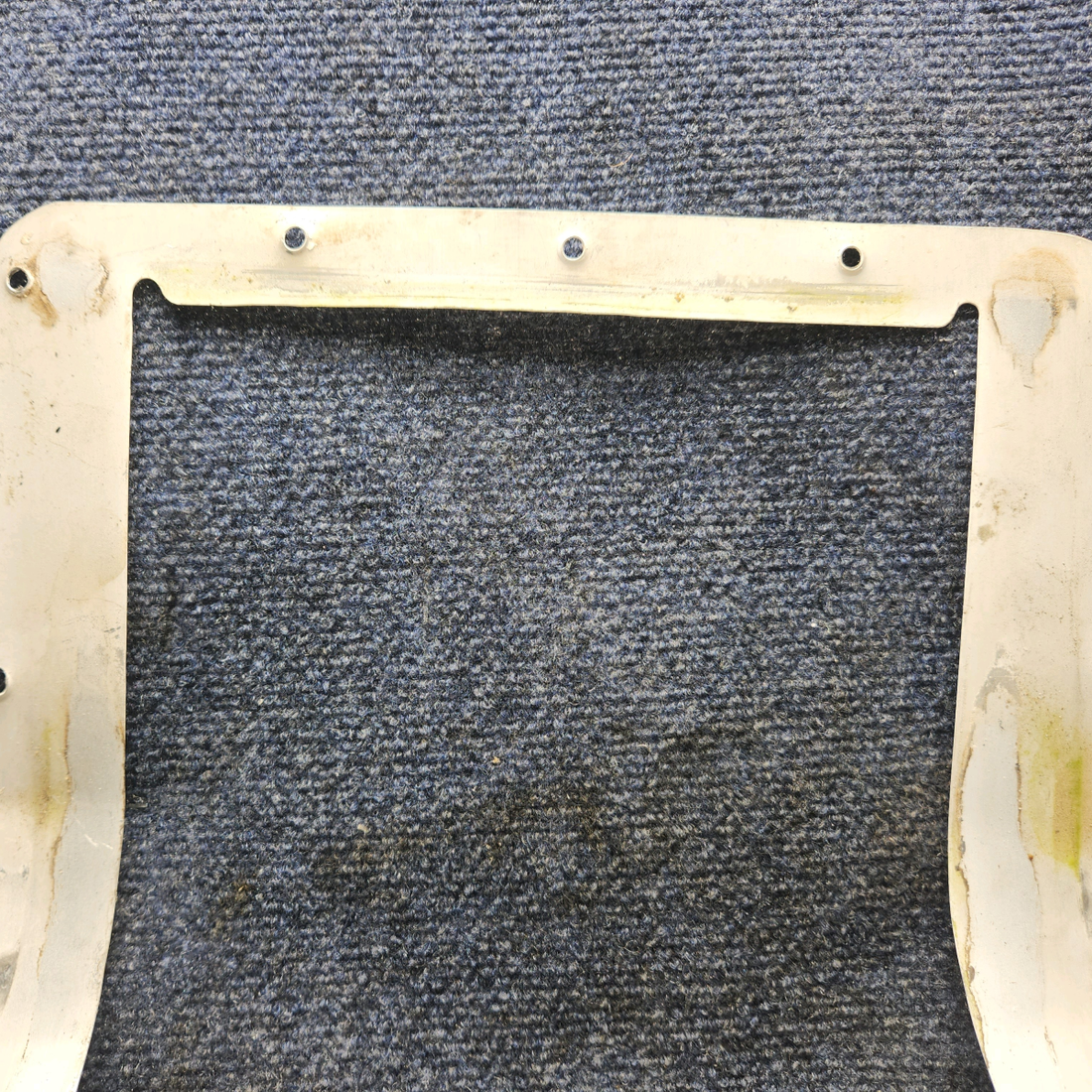 Used aircraft parts for sale, 0722100-3 Cessna 182G Landing Light Window Retainer