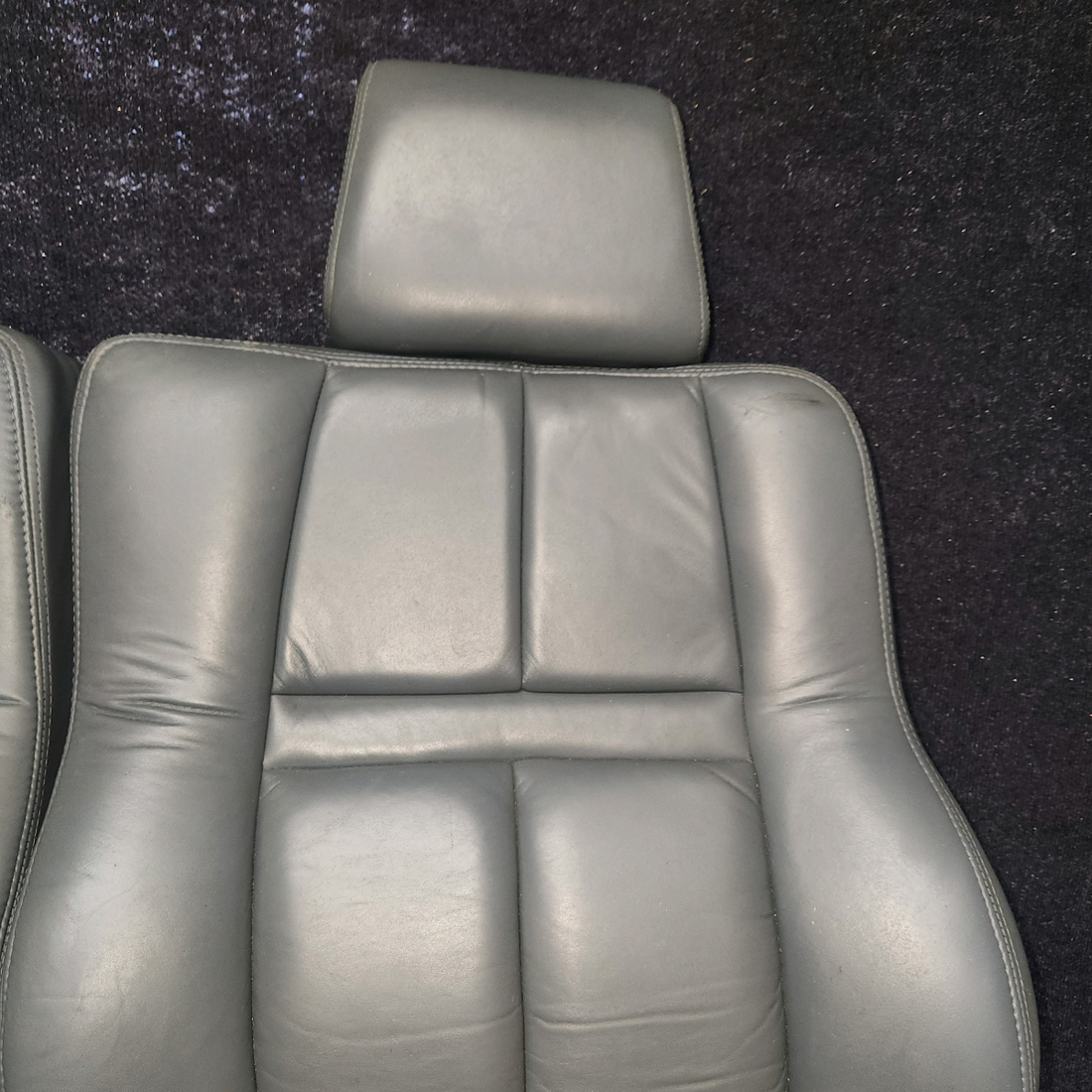 Used aircraft parts for sale, 0700678-7 Cessna 182G Aft Split-Back Seat Assembly