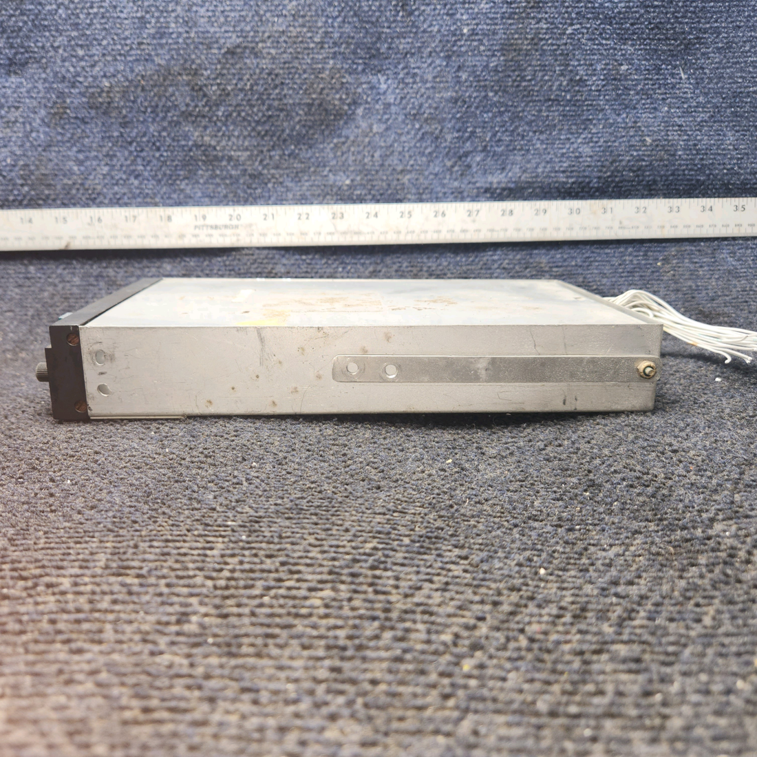 Used aircraft parts for sale, AT-50 Narco Avionics Piper PA-28-140 Transponder with Tray