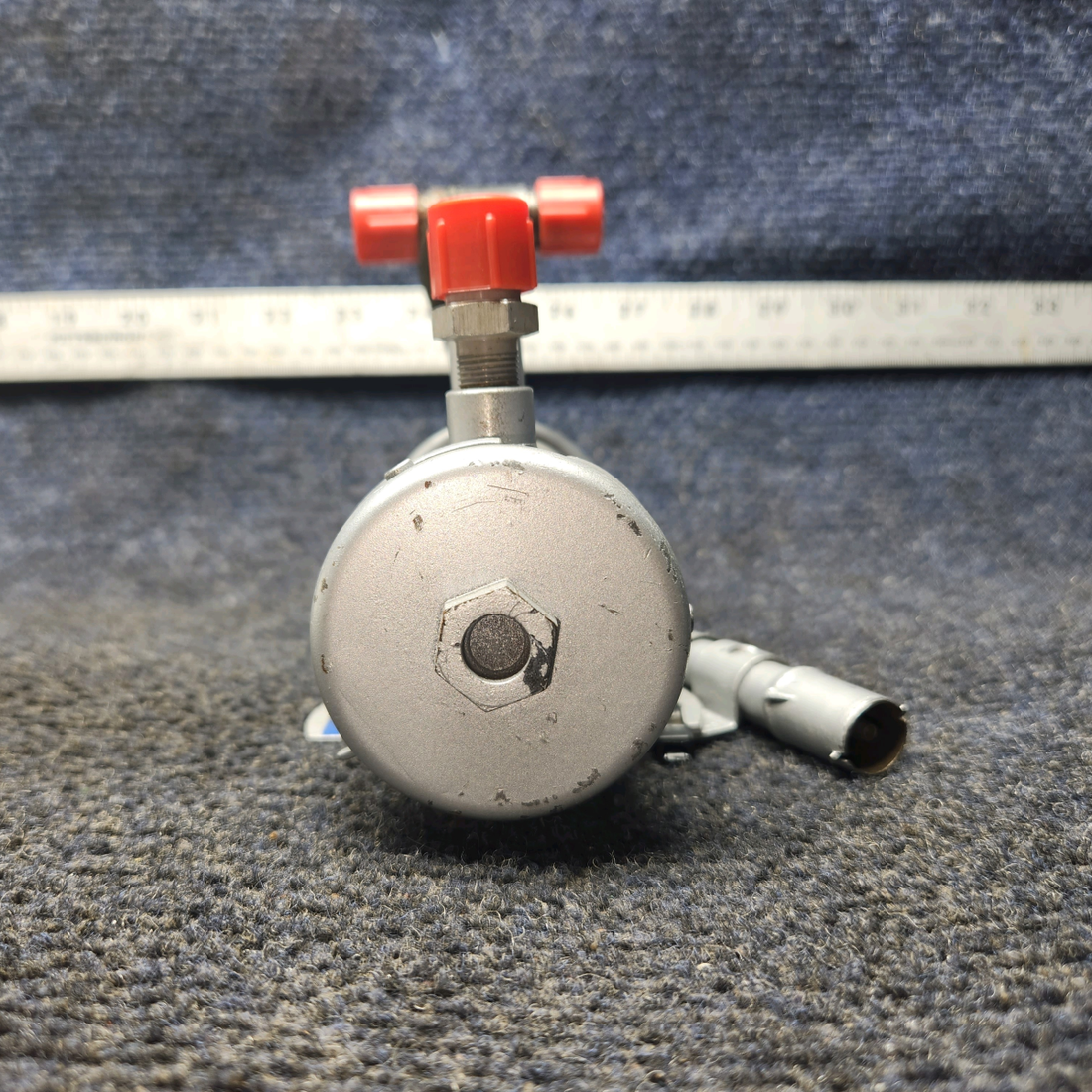 Used aircraft parts for sale, 476-284 Bendix Electronic Fuel Pump 24 V