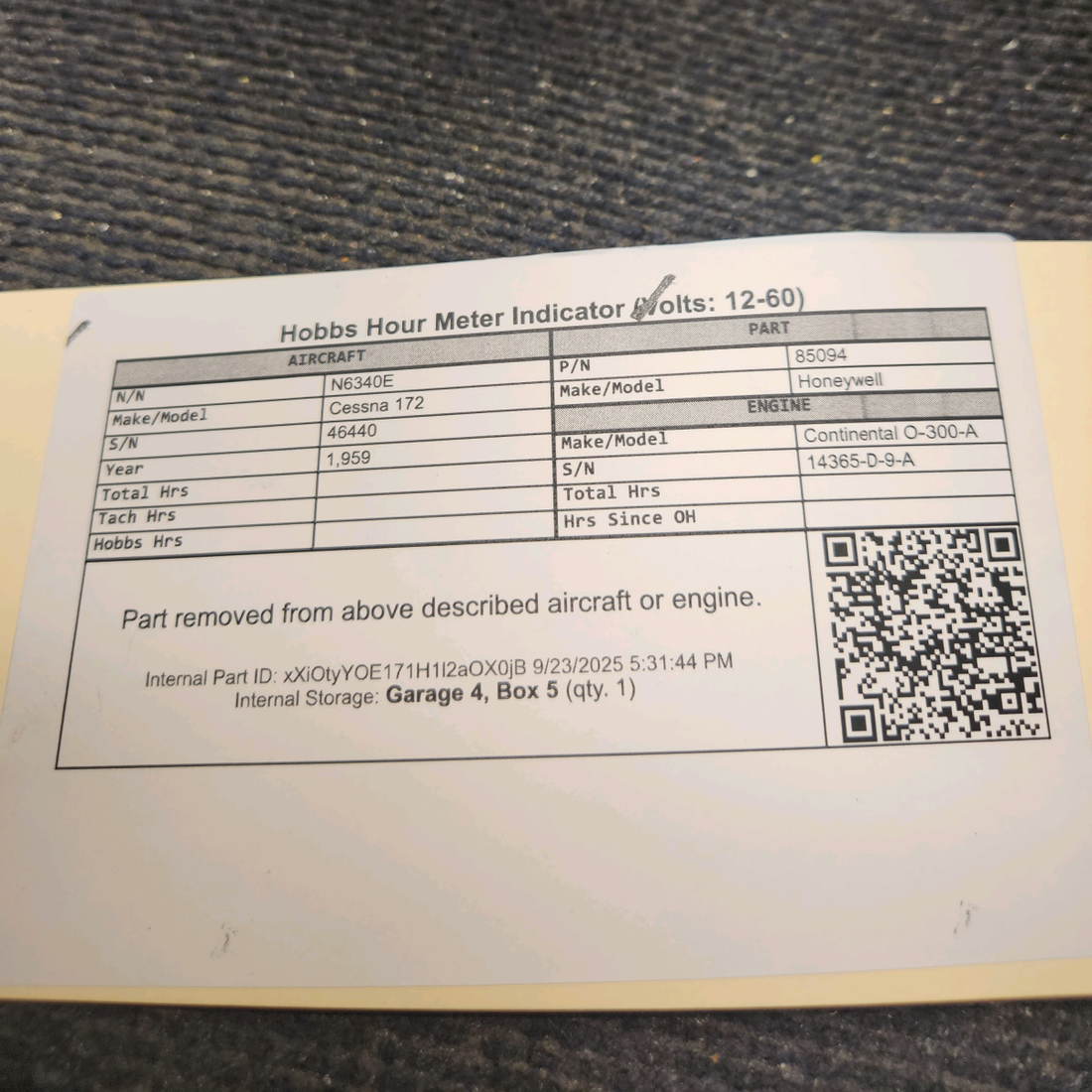 Used aircraft parts for sale, 85094 Honeywell Cessna 172 Hobbs Hour Meter Indicator (Volts: 12-60)