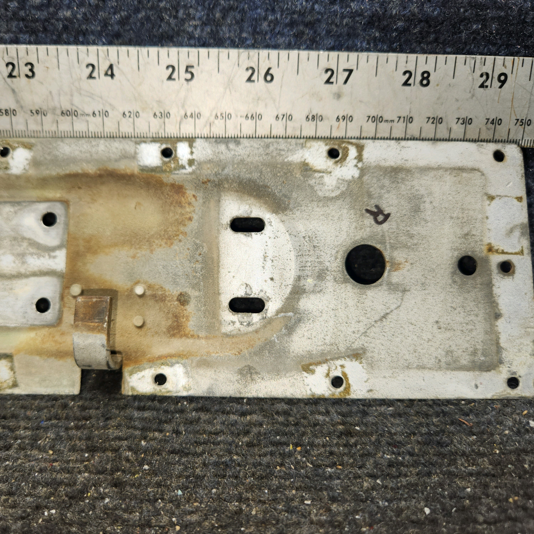 Used aircraft parts for sale, 0413388-1 cessna 150G Mounting Plate Assembly