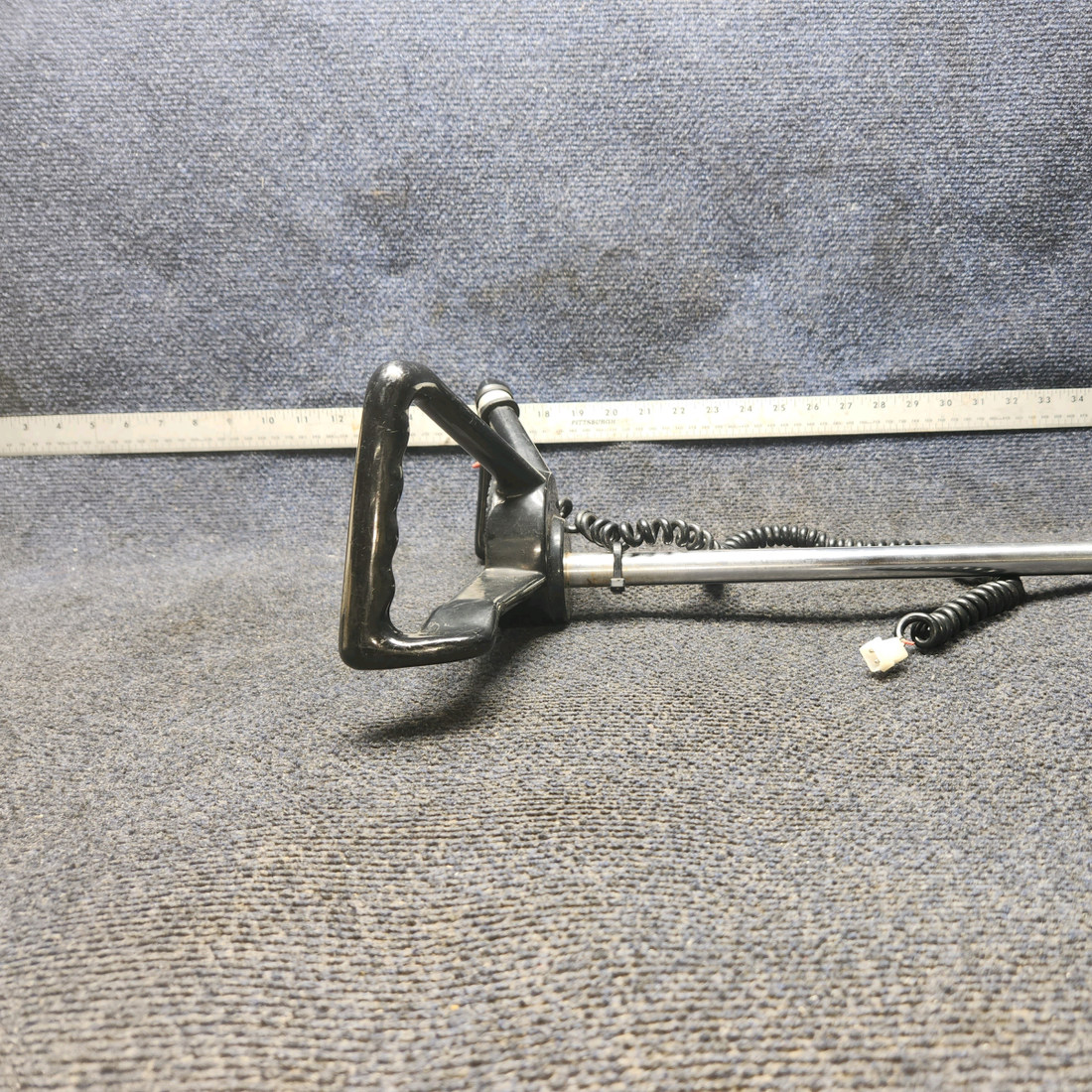 Used aircraft parts for sale, 78729-002 PIPER PA28-140 Control Wheel Assembly- 3/4 Diameter