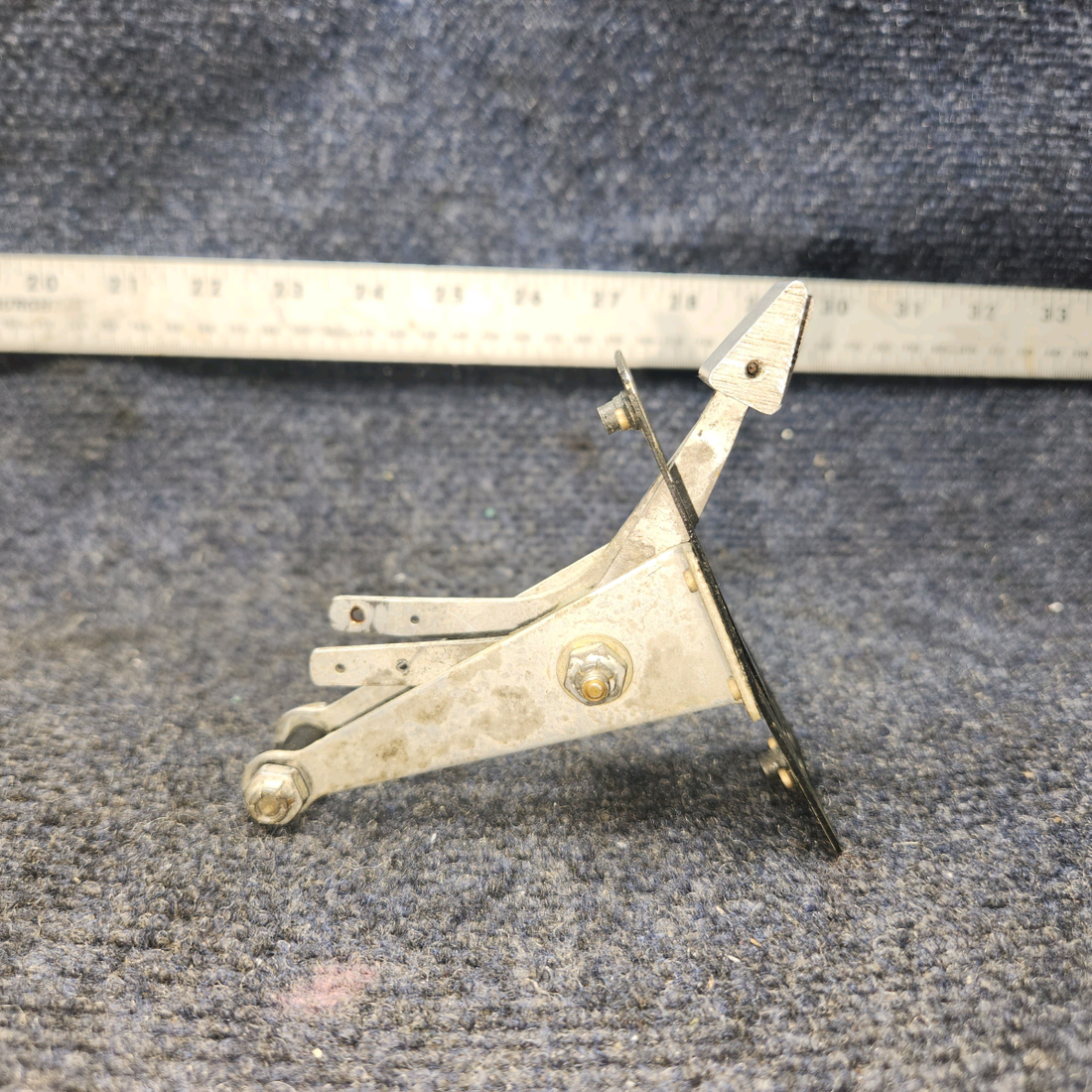 Used aircraft parts for sale, 67390-00 Piper PA28-140 Heat Defroster Ctrl Assy w/ Placard & Knob.