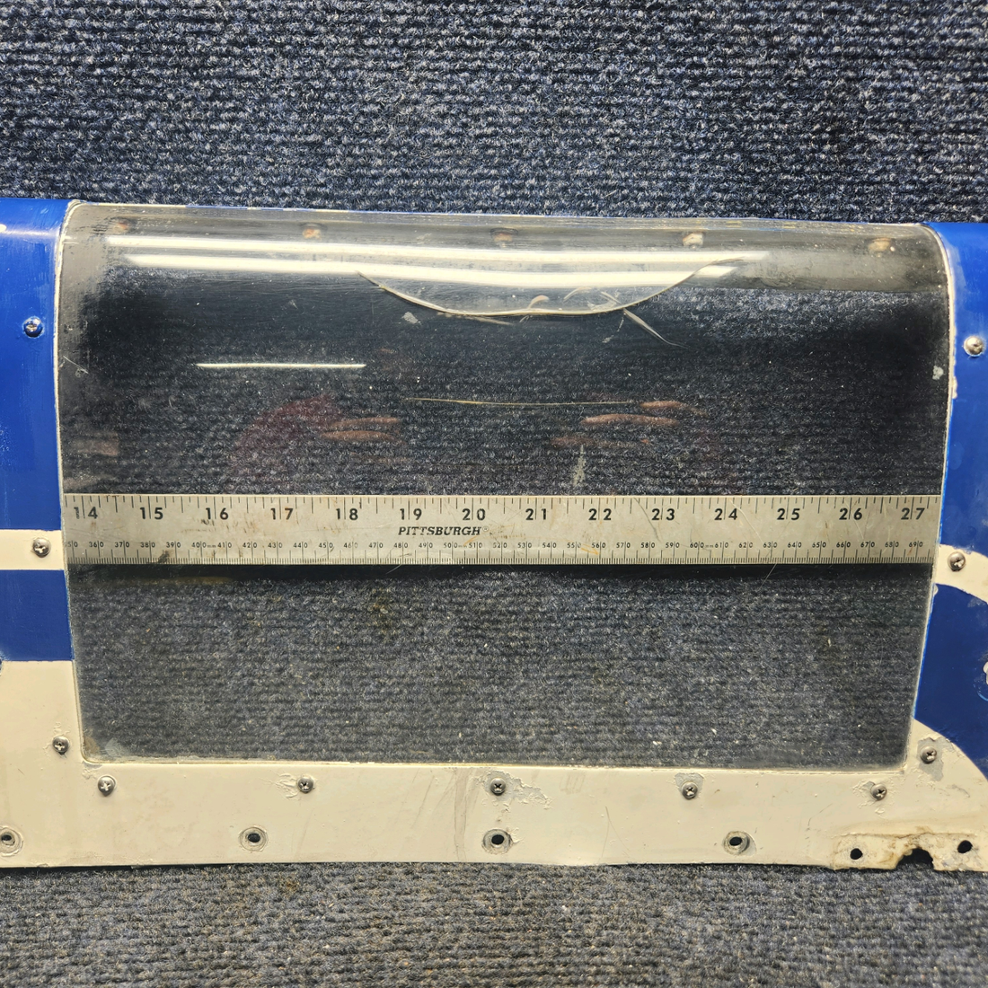 Used aircraft parts for sale, 169-110000-247 Beechcraft A23A Musketeer Custom III LANDING LIGHT WINDOW LH / RH THE PLASTIC IS CRACK SEE PHOTOS