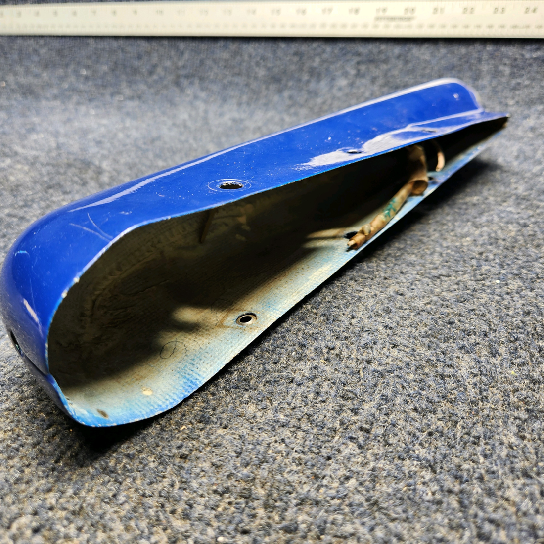 Used aircraft parts for sale, 63541-000 PIPER PA28-140 RUDDER TIP WITH TAIL LIGHT.