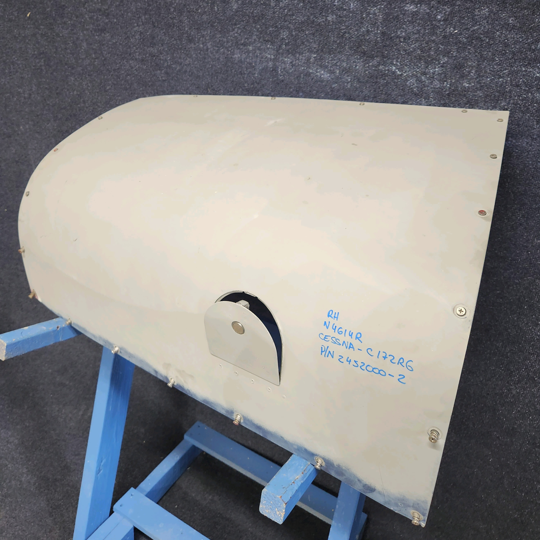 Used aircraft parts for sale, 2452000-2 CESSNA C172RG REMOVABLE SIDE COWLING ASSEMBLY RH