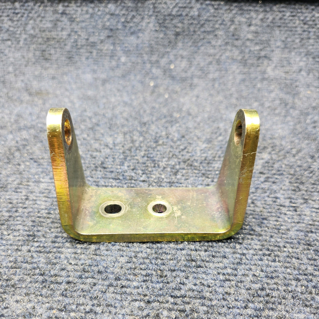 Used aircraft parts for sale, 07-031131 PIPER PA28-140 ALTERNATOR BRACKET