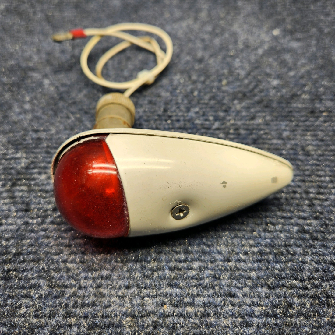 Used aircraft parts for sale, A-1285-R-12 GRIMES Beechcraft C23 SUNDOWNER GRIMES NAVIGATION LIGHT ASSEMBLY LH (VOLTS: 14) RED
