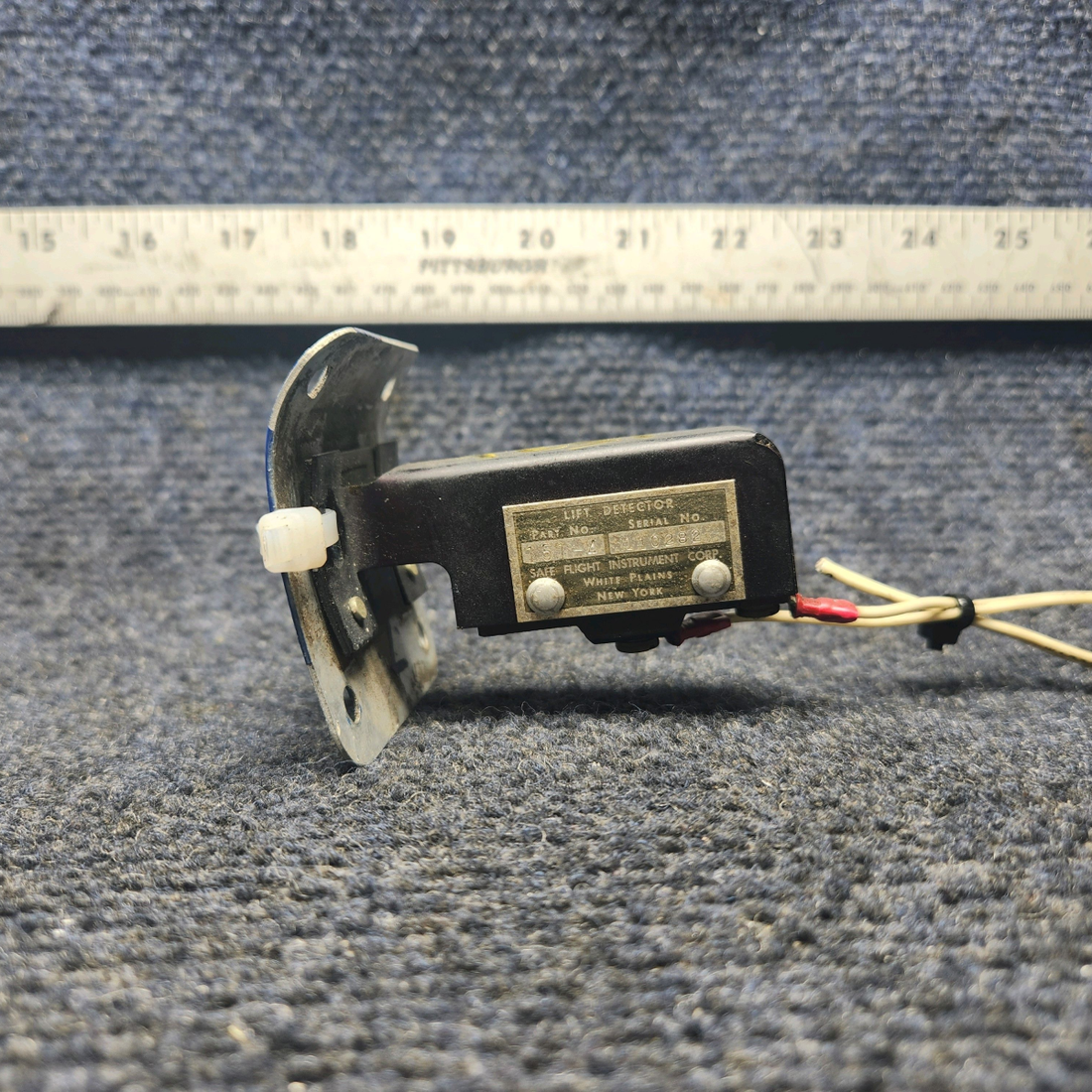 Used aircraft parts for sale, 151-4 Safe Flight Beechcraft A23A Musketeer Custom III LIFT DETECTOR