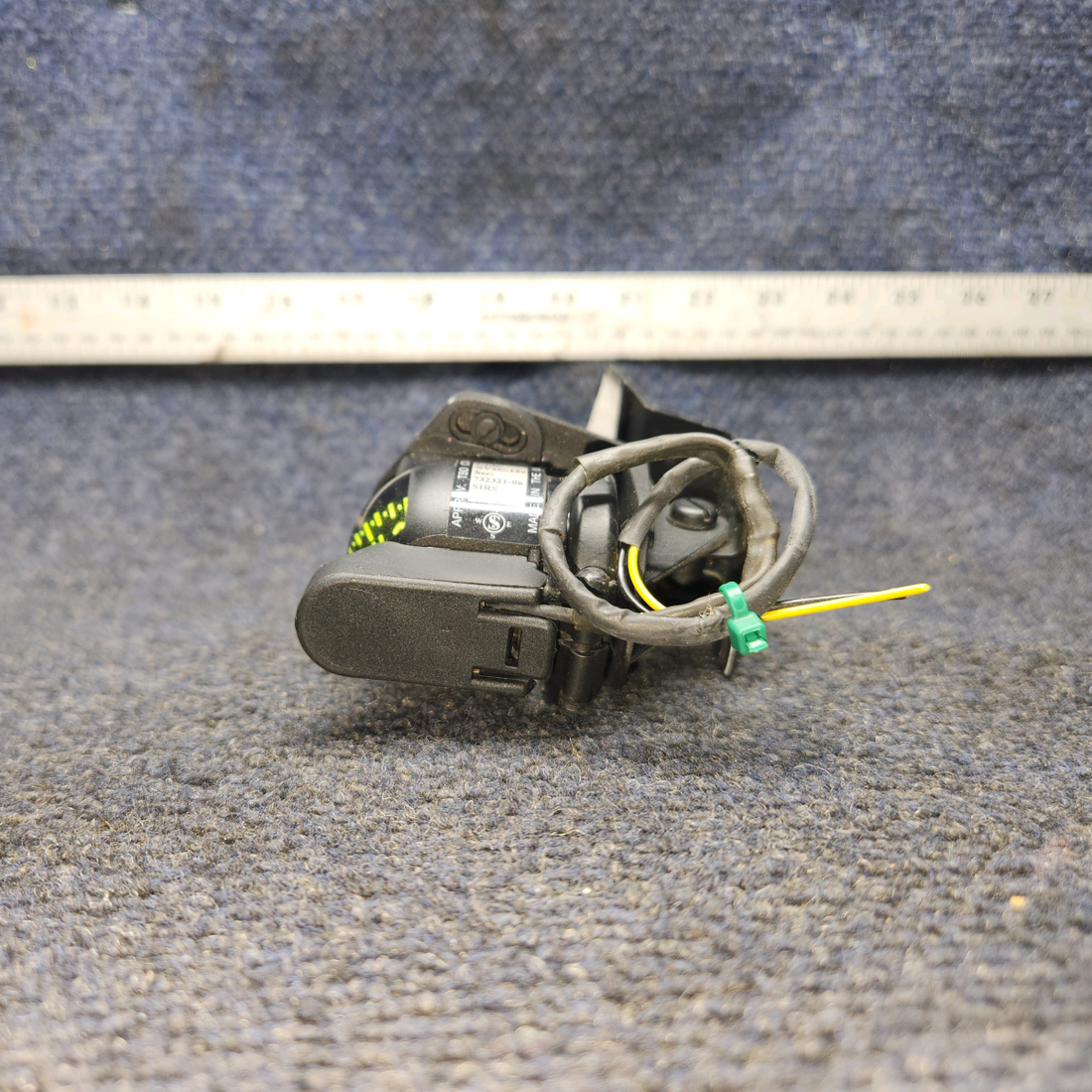 Used aircraft parts for sale, NV2C-12V SIRS Navigation PIPER PA-24-250 Standby Compass Indicator (Volts: 12)