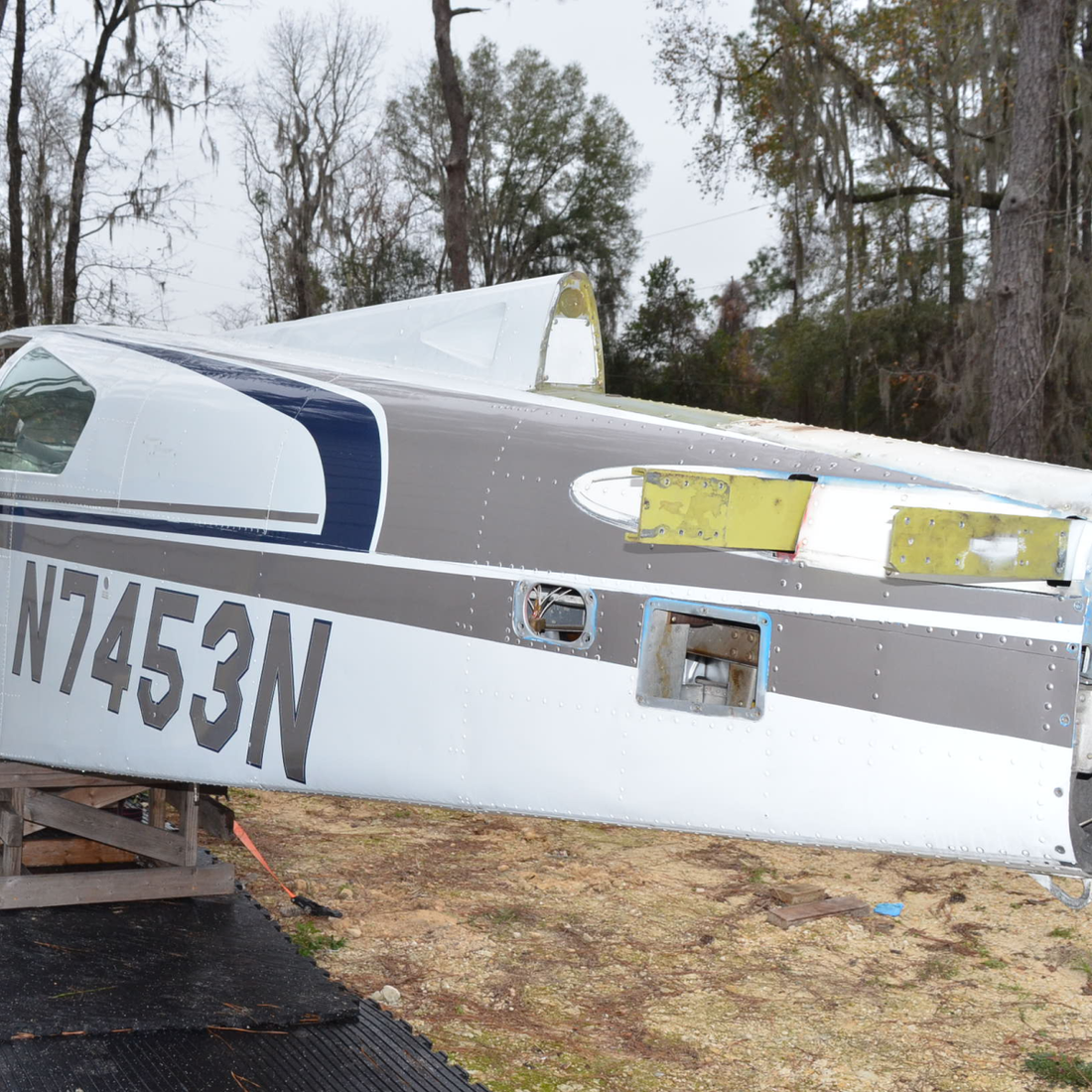 Used aircraft parts for sale, 95-B55 Baron BEECHCRAFT 95-55B FUSELAGE WITH BELLY LANDING, DAMAGE NOSE