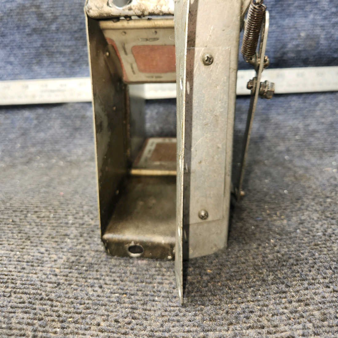 Used aircraft parts for sale, 35-550026-44 Beechcraft 35-33 Heat Control Valve Assembly