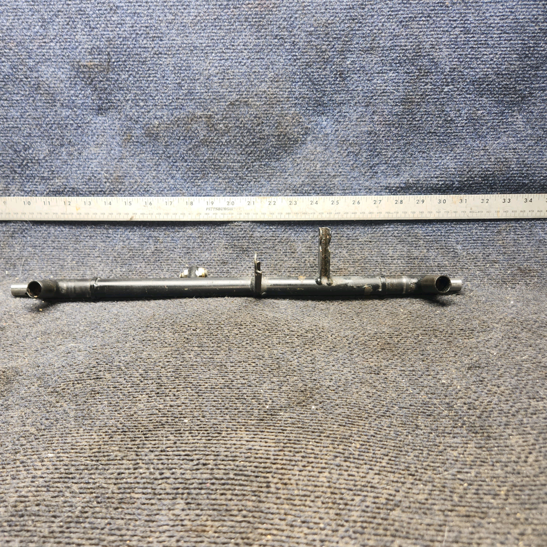 Used aircraft parts for sale, 0411306-25 cessna 172N Weld Assembly