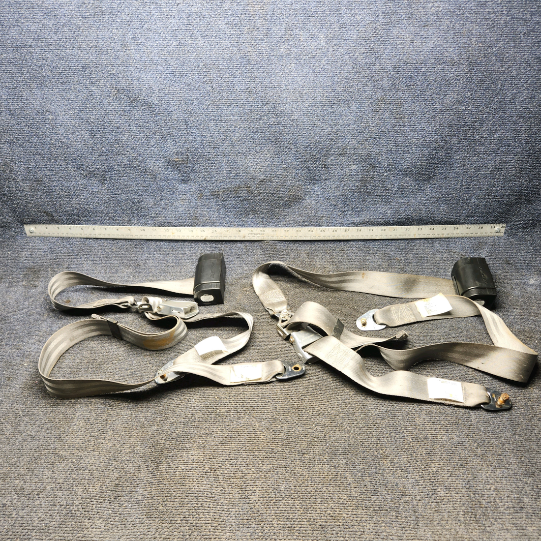 Used aircraft parts for sale, 3052-3-181-813 AmSafe 35FB9 Cessna 172 Lap Seatbelt Assembly with Reel Assy "Set"