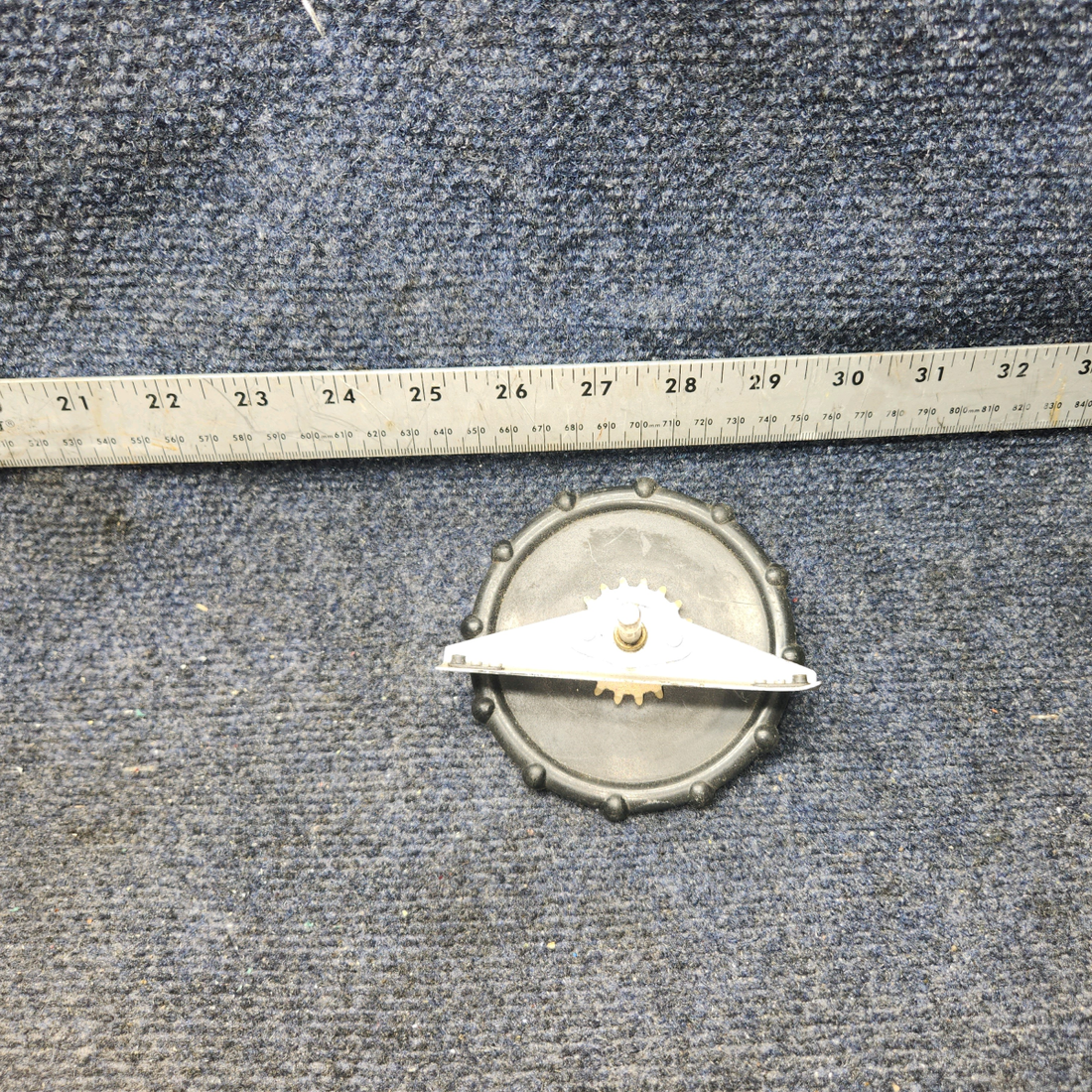 Used aircraft parts for sale, 1713269-1 Cessna 182P Wheel Assy-Rudder
