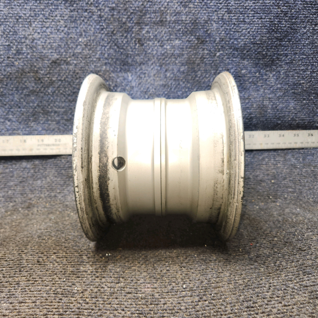 Used aircraft parts for sale, 40-97A Parker Cessna 172E 6.00-6 Main Wheel