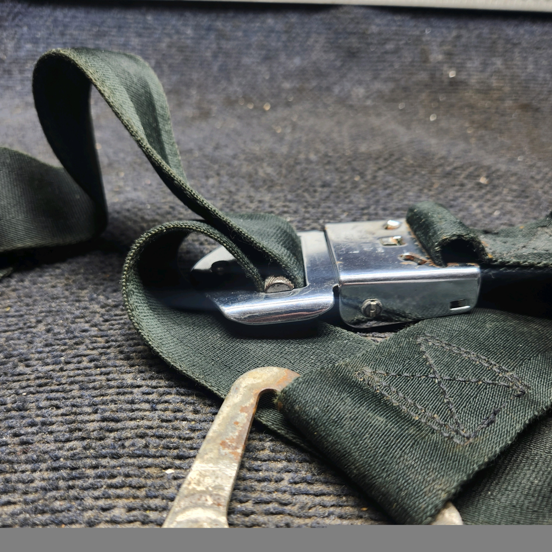 Used aircraft parts for sale, 440785, 449125 American Safety cessna 150G Seatbelt Assembly