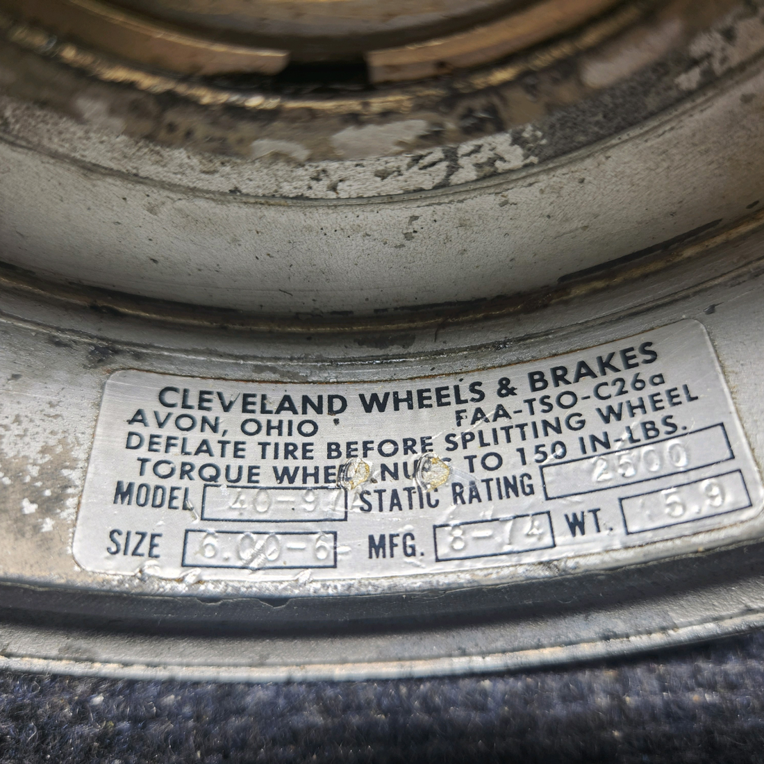 Used aircraft parts for sale, 40-97A Beechcraft A23A Musketeer Custom III CLEVELAND 6.00-6 WHEEL ASSEMBLY