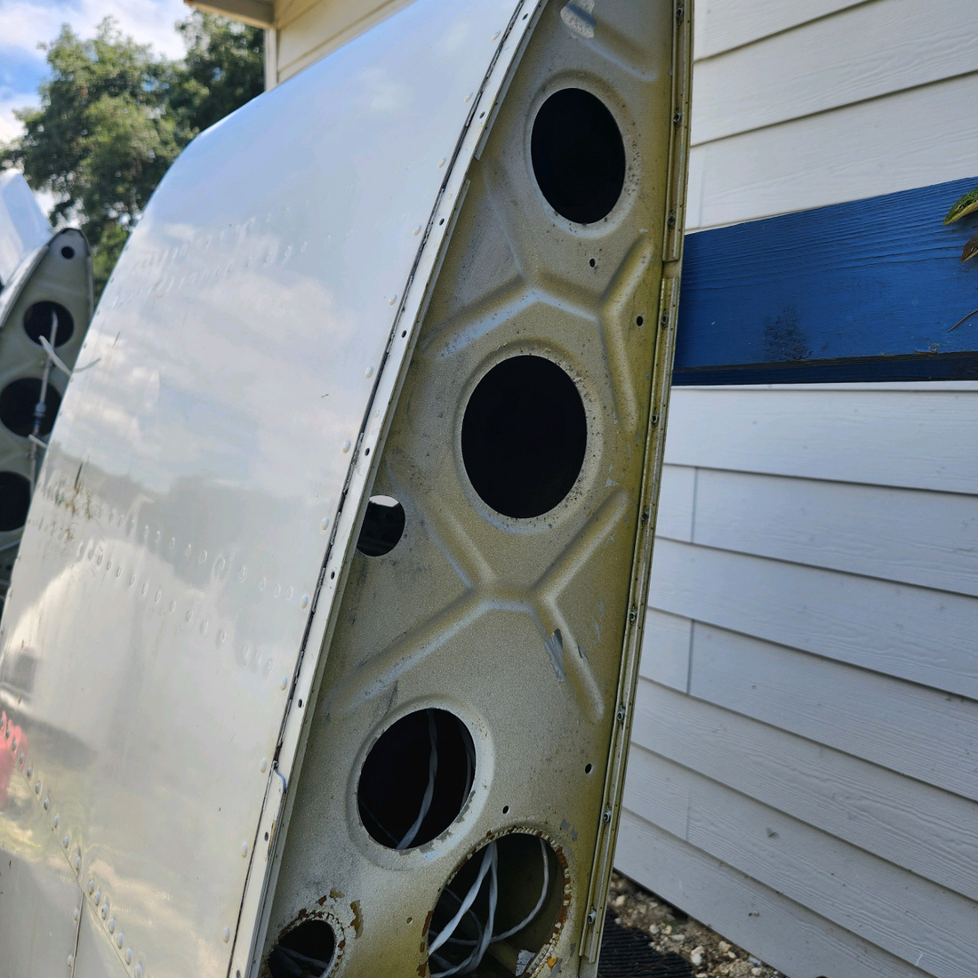 Used aircraft parts for sale, 38121-009 Piper PA32RT-300 WING STRUCTURE ASSY RH "SEE PHOTOS FOR DETAILS"