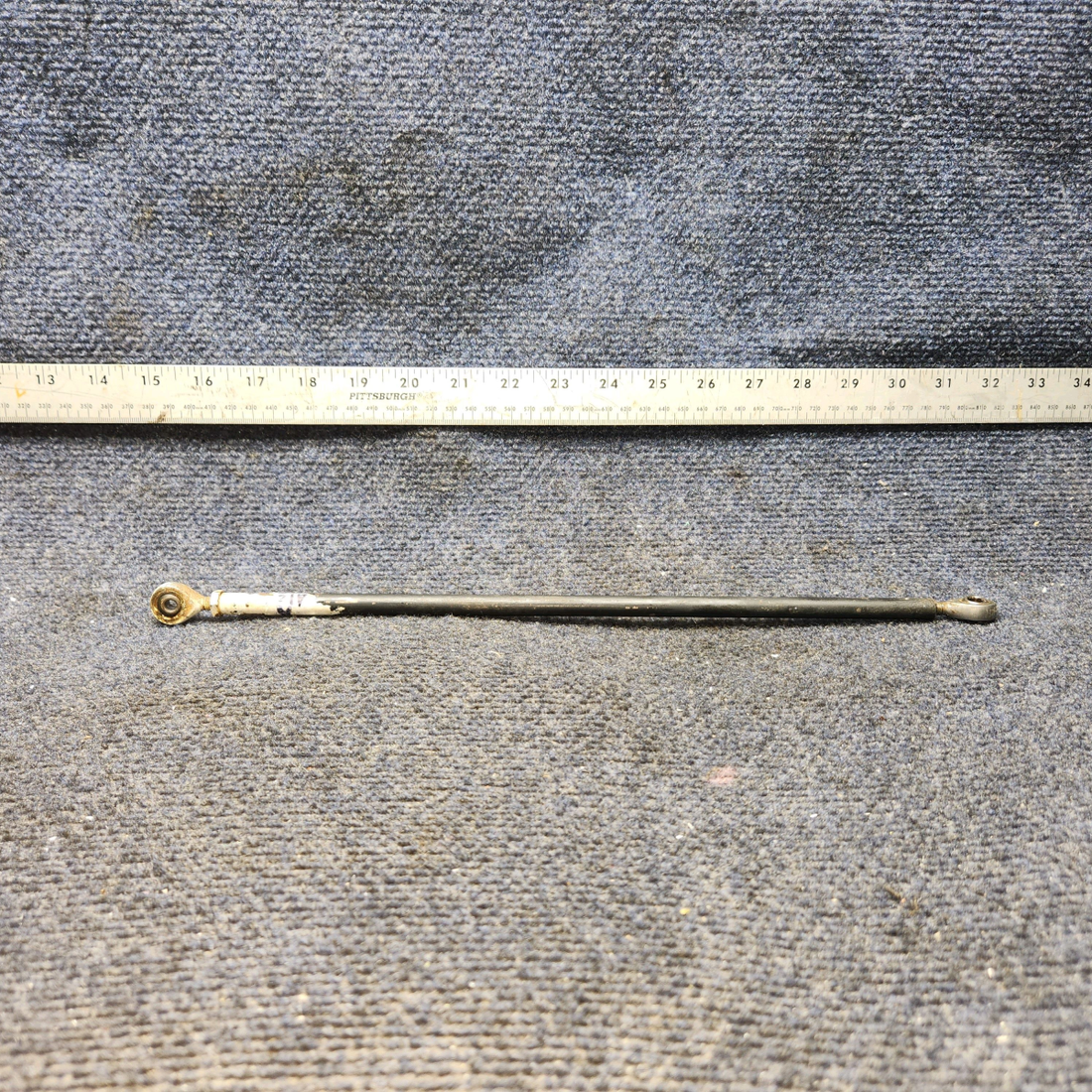Used aircraft parts for sale, 62766-000 Piper PA28-140 Aileron Rod Assembly