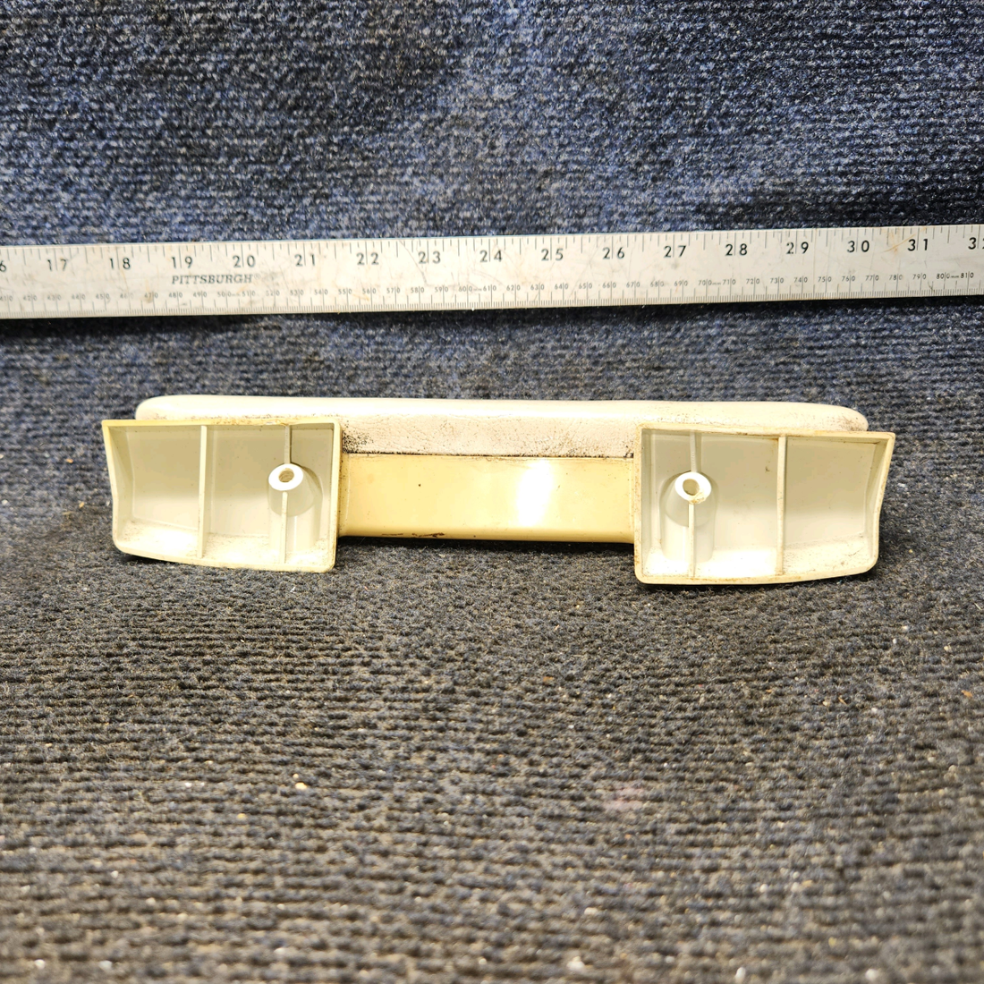 Used aircraft parts for sale, 1414082-14 Cessna 172F Armrest Assembly
