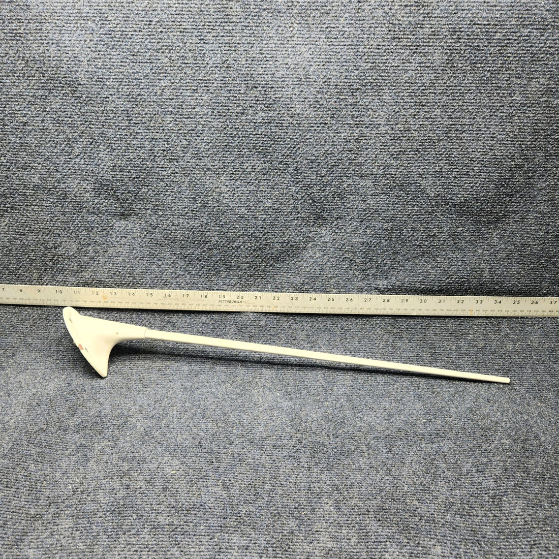 Used aircraft parts for sale, CI-121SP Comant Beechcraft C23 SUNDOWNER CI-121SP COMANT LORAN C ANTENNA