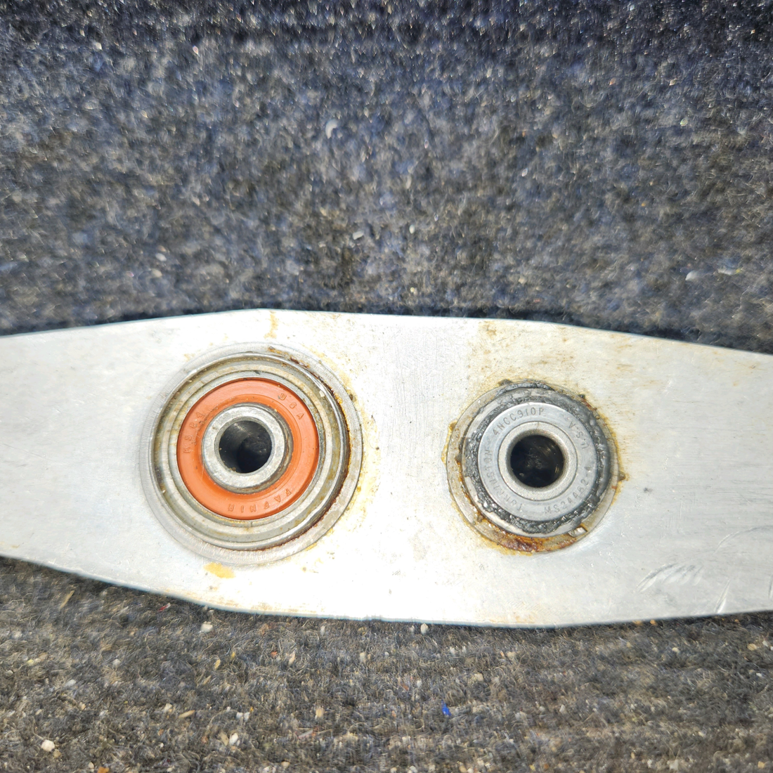 Used aircraft parts for sale, 0411258 cessna 150G Forward Elevator Bellcrank