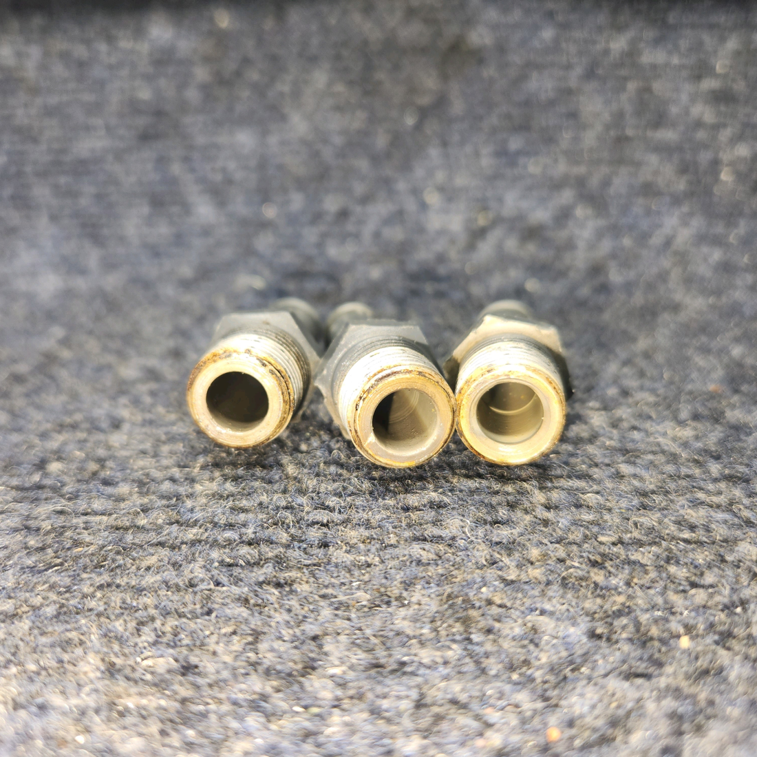 Used aircraft parts for sale, STD -684 Lycoming O-540 PIPER PA-24-250 NIPPLE Straight 3/8 I.D. hose Sold as a set of 3