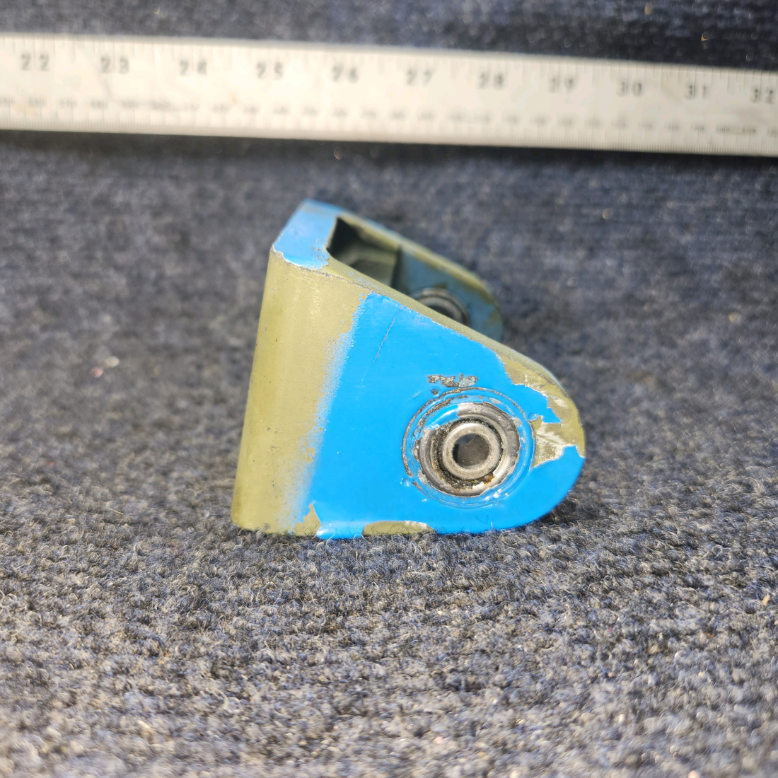 Used aircraft parts for sale, 96-610012-15 Beechcraft BEECHCRAFT 95-55B Elevator Hinge Assembly