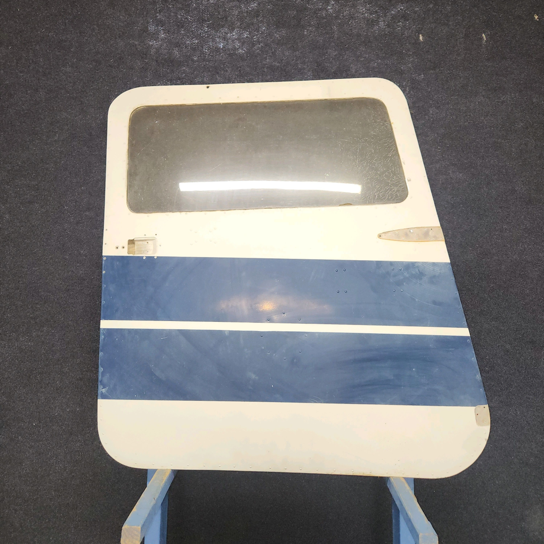 Used aircraft parts for sale, 0511460-2 Cessna 172F Cabin Door Structure - RH