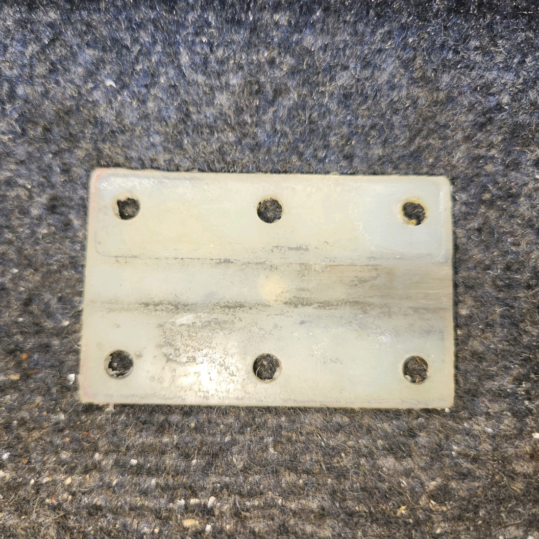 Used aircraft parts for sale, 0511264-1 cessna 150G Door Latch Spacer