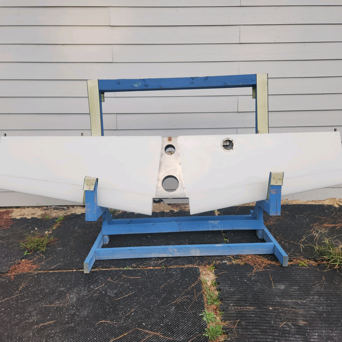 Used aircraft parts for sale, 0532001-202 Cessna 172E Horizontal Stabilizer Assembly