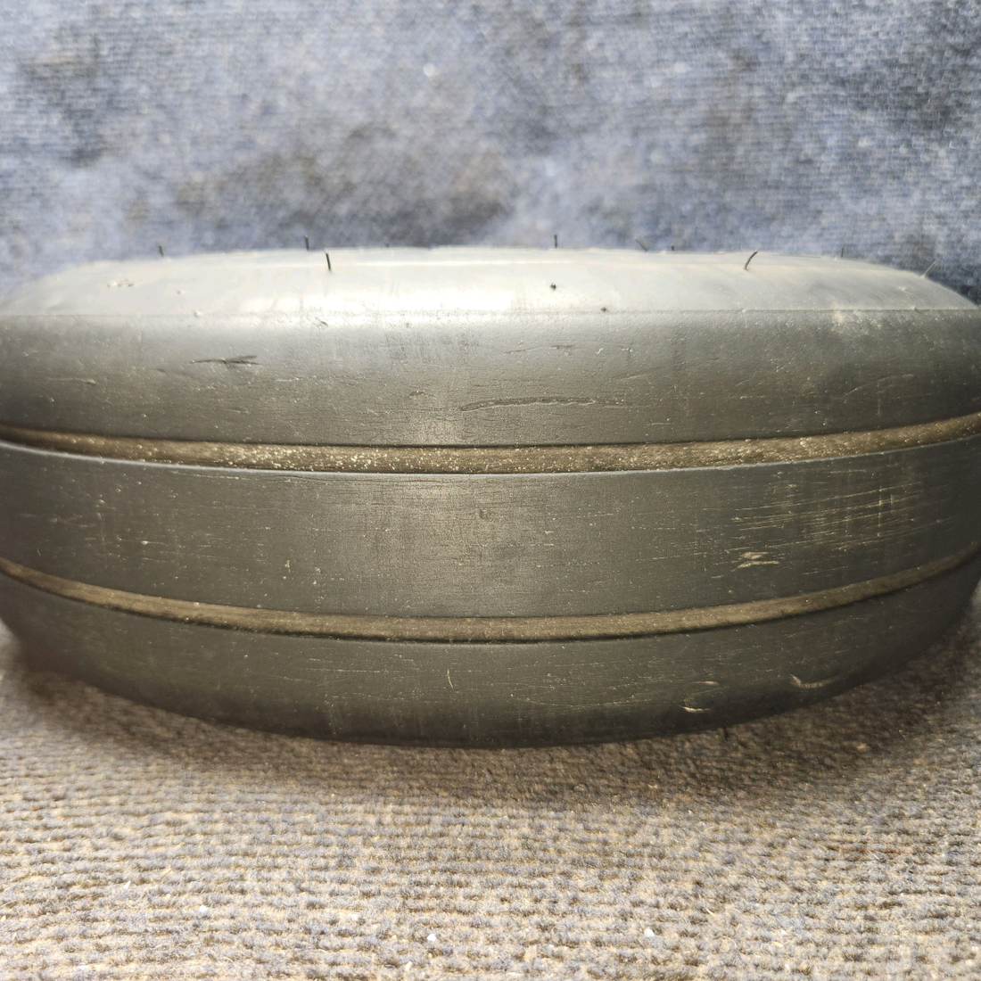 Used aircraft parts for sale, 505C46-4 GoodYear Flight Custom III Cessna 172E Tire With tube.