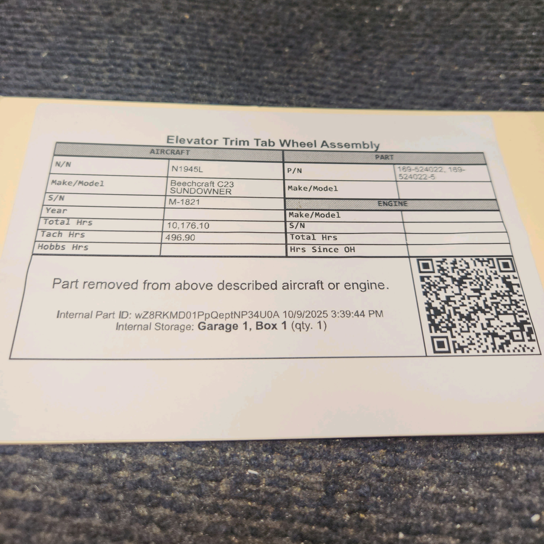 Used aircraft parts for sale, 169-524022 Beechcraft C23 SUNDOWNER Elevator Trim Tab Wheel Assembly