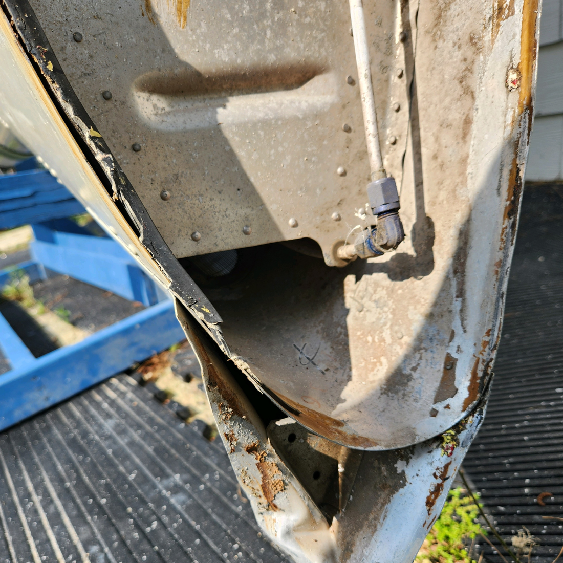 Used aircraft parts for sale, 35-115300 SA331 BEECHCRAFT F35 RH WING ASSEMBLY-OR IS SOLD IN PARTS