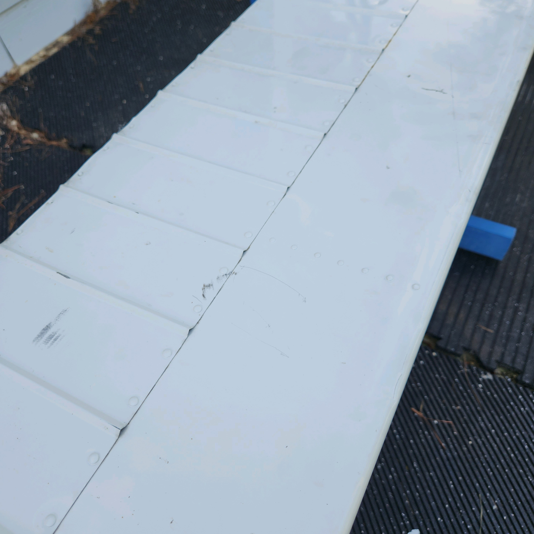 Used aircraft parts for sale, 69-160005-44 Beechcraft C23 SUNDOWNER FLAP ASSEMBLY RH "SEE PHOTOS FOR DETAILS"