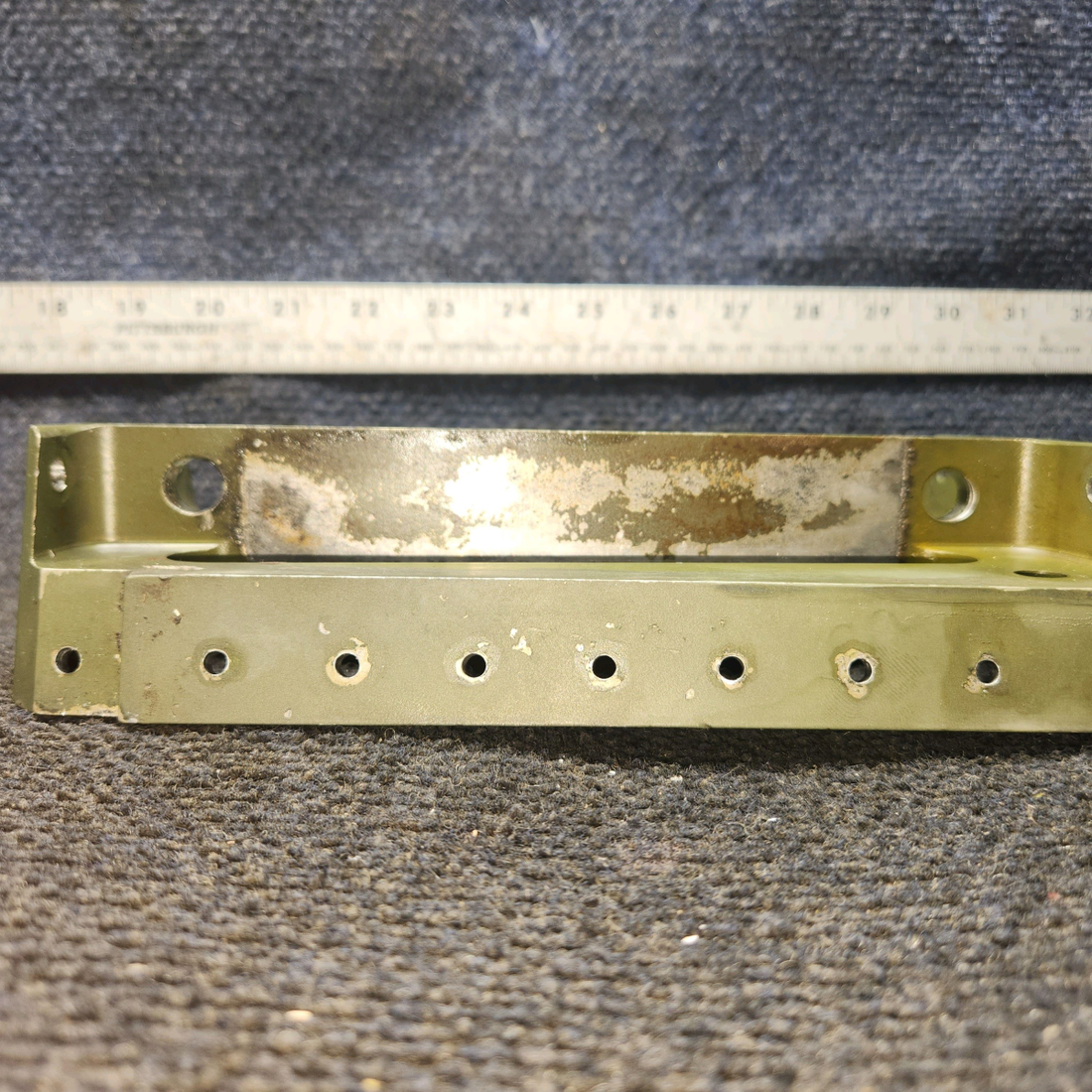Used aircraft parts for sale, 0541121-2 Cessna 172E Main Gear Support Outboard RH (Zinc Chromate)