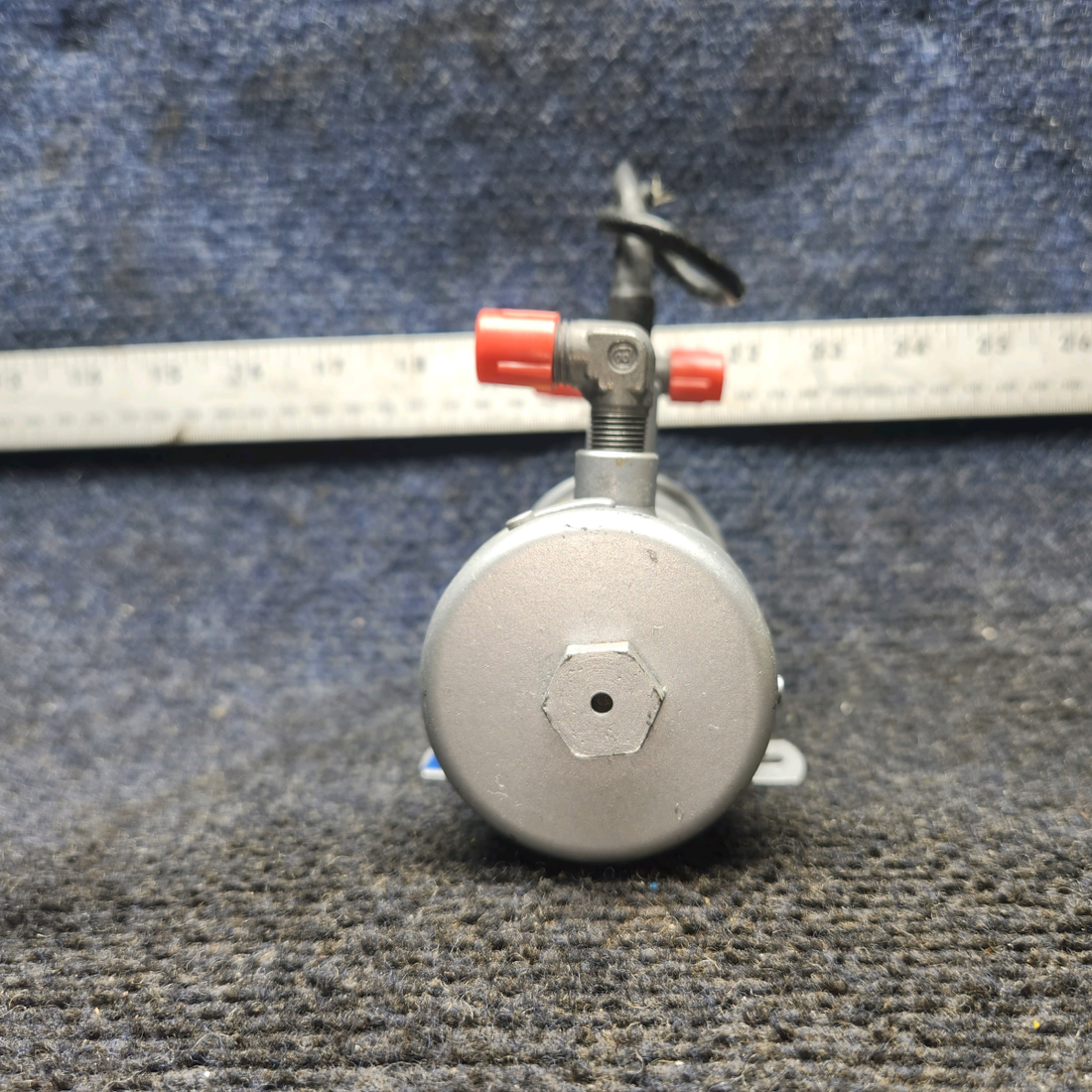 Used aircraft parts for sale, 476-284 Bendix Electronic Fuel Pump 24V