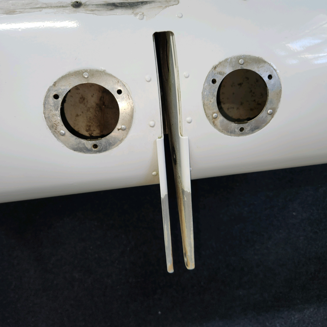 Used aircraft parts for sale, 0523901-15 Cessna 182G Flap Assembly LH