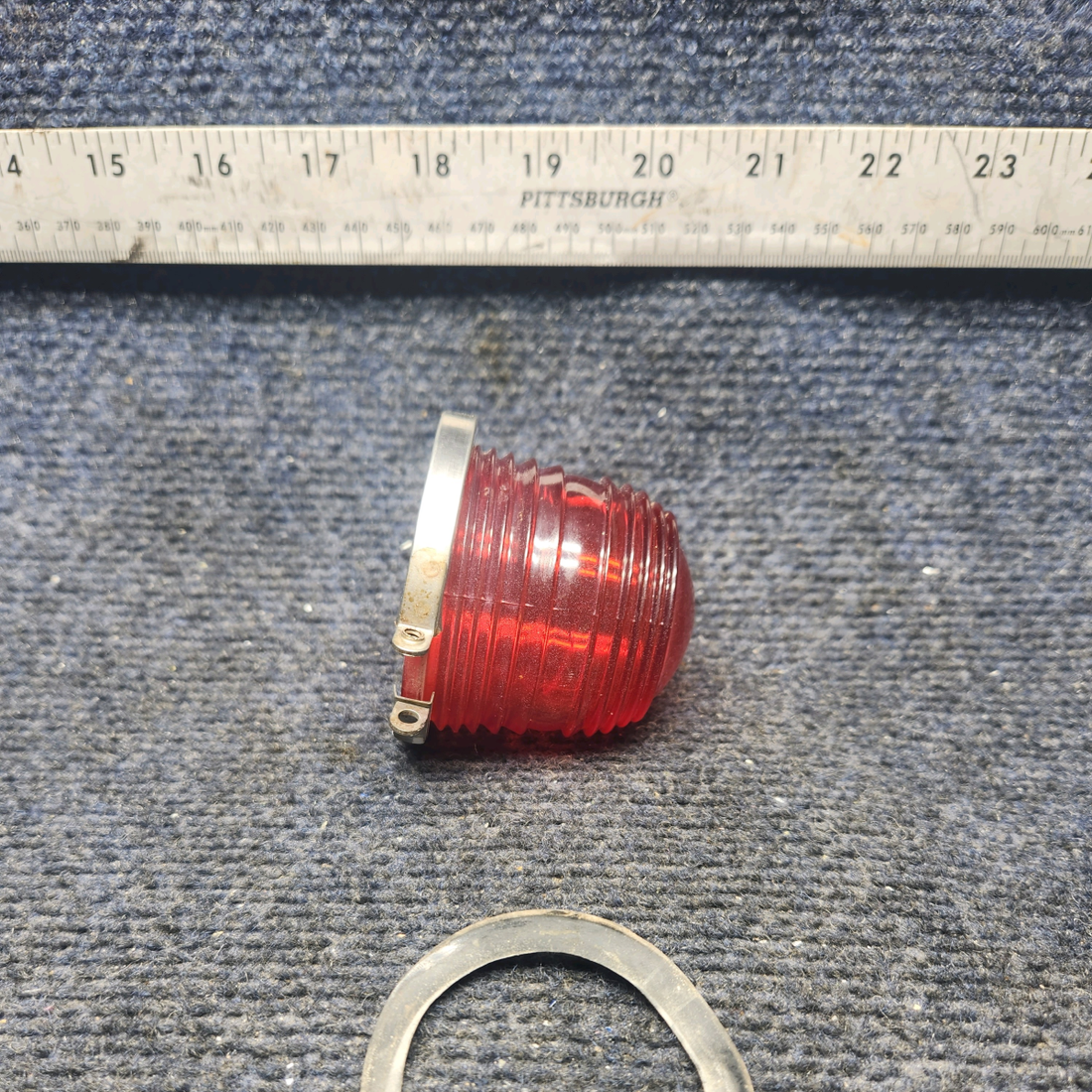 Used aircraft parts for sale, C17325 Beechcraft A23A Musketeer Custom III FLASHING BEACON DOME LENS