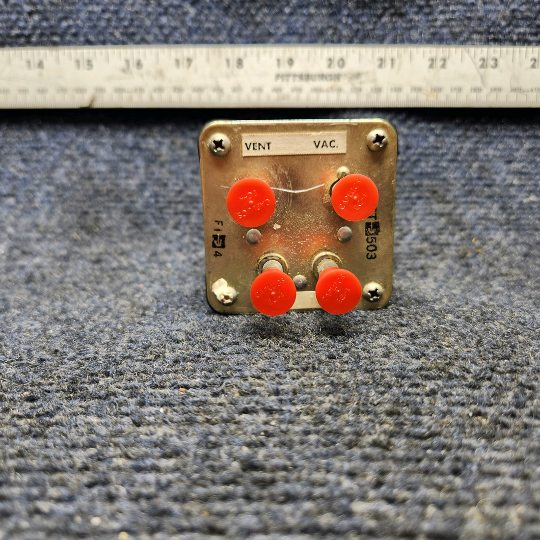 Used aircraft parts for sale, C668519-0101 Airborne 1G5-9 SUCTION GAUGE INDICATOR