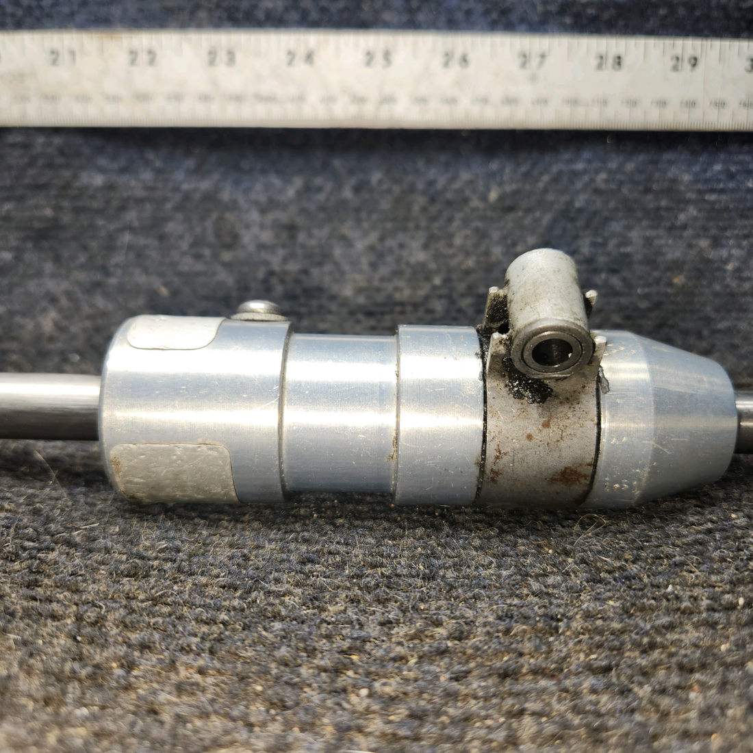 Used aircraft parts for sale, 456-015 Cleveland 15-8 piper PA-28-181 Shimmy Dampener Assembly