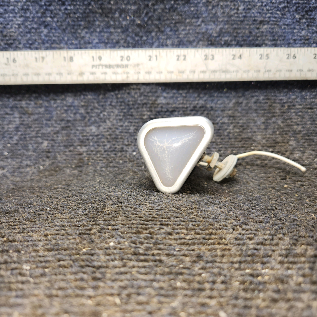Used aircraft parts for sale, 1470089-10-532 Cessna 182G Map Light Assembly with Mount