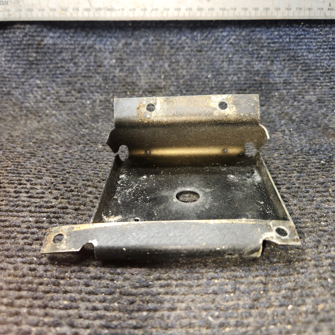 Used aircraft parts for sale, 0511190 Cessna 172 E Fuel Selector Bracket