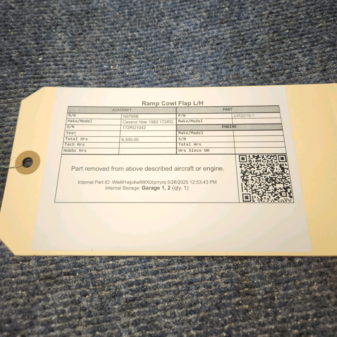 Used aircraft parts for sale, 2452019-1 Cessna 172RG Ramp Cowl Flap  L/H