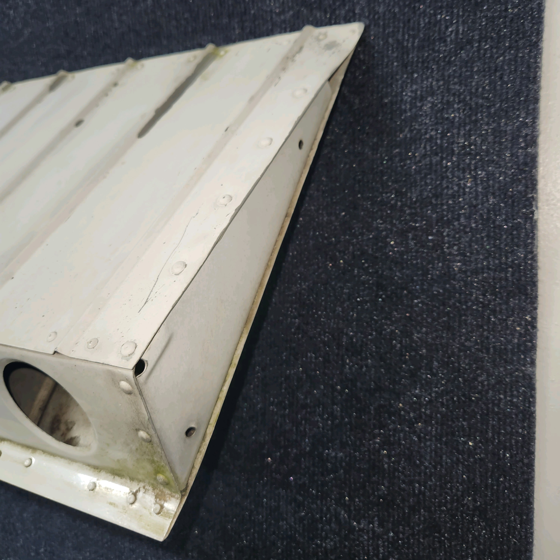 Used aircraft parts for sale, 0523800-1 Cessna 172F Aileron Assembly -RH