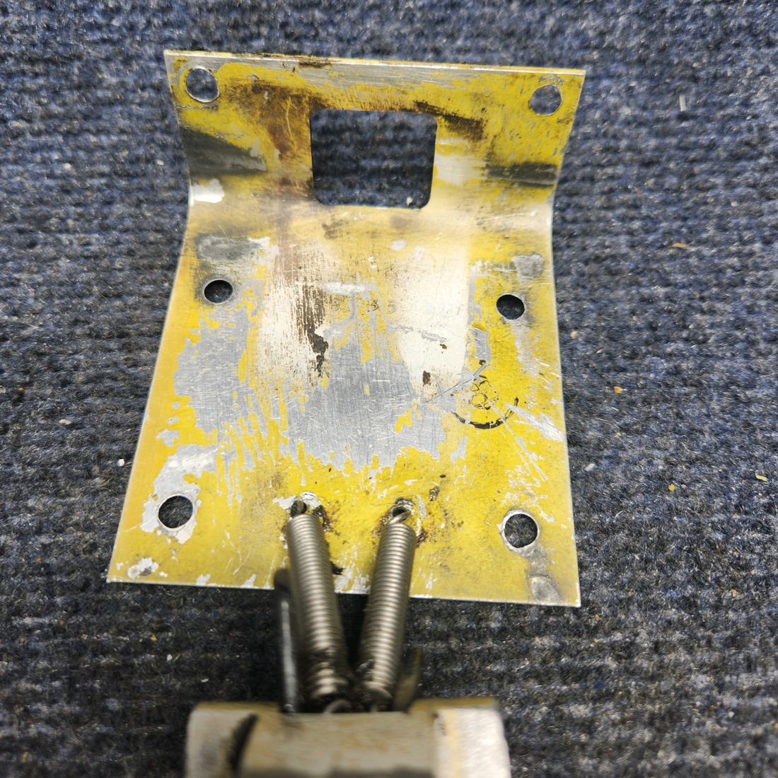 Used aircraft parts for sale, 79515-004 / 79515-035 PIPER PA28-161 Warrior III CABIN DOOR LATCH ASSEMBLY W COVER